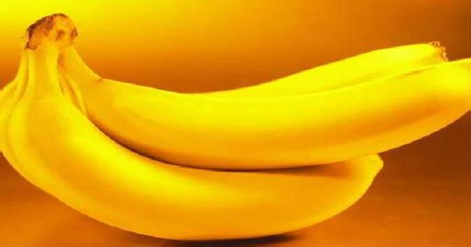 কলার ভেতর আছে যেসব গুণাগুণ