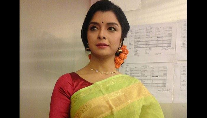 এলিনা–এনায়েতের স্বপ্ন–সংসার