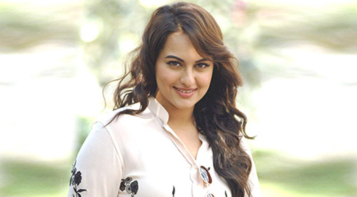 গিনেস বুকে সোনাক্ষী