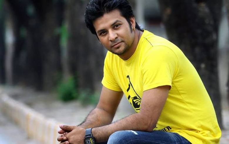 দেড় মাস পর অন অ্যাকশনে নিরব