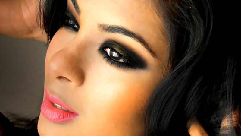 চোখের পাতায় গোটা