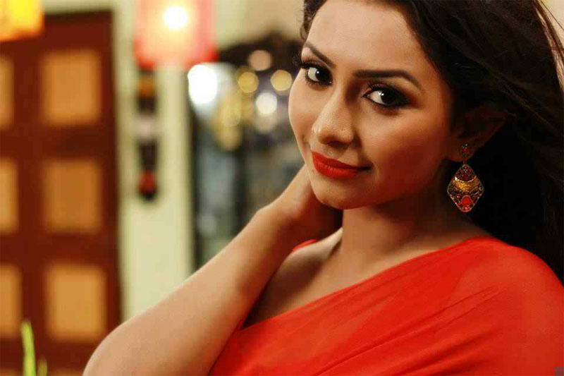 ত্বকের জেদী কালো দাগ দূর করে দেবে মাত্র ২টি উপাদান