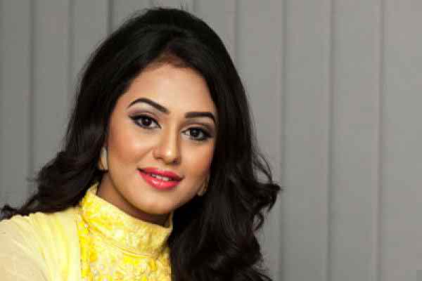 শুটিংয়ে ফিরেছেন ফারিয়া