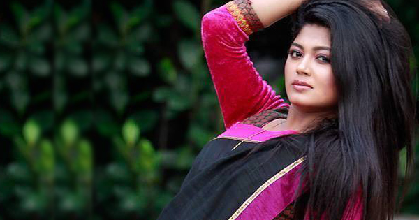 মন ভালো করতে বিলের মধ্যে