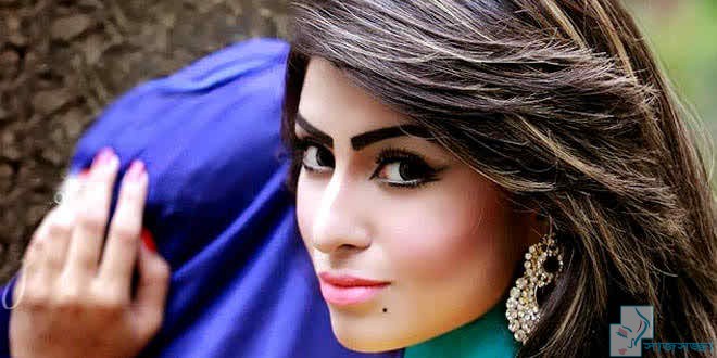 নিয়ম মেনে চুল আঁচড়ালে চুল পরা কমে যাবে ম্যাজিকের মত