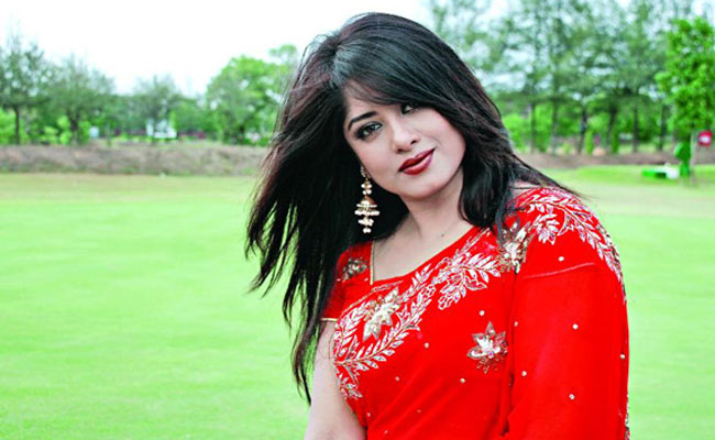 চাঁদরাতে আড্ডা দিতাম