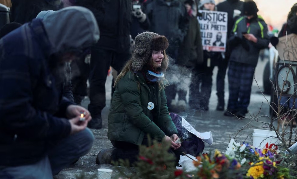 বিক্ষোভে নিজ দেশের নাগরিককে গুলি করে হত্যা—রয়টার্স