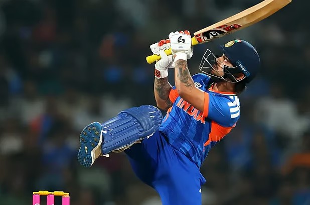 ৪৩১ ছক্কা মাত্র ৩২ ম্যাচে! ইতিহাস বদলাতে চলেছে।