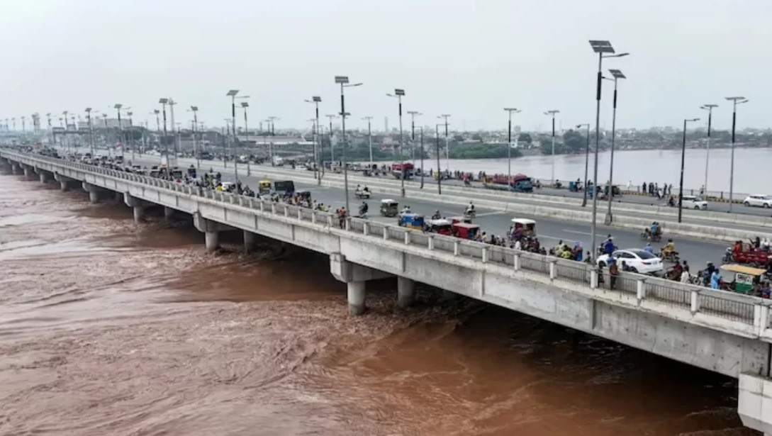 ভারতের পদক্ষেপ নদীর পানি পাকিস্তানে যাওয়া বন্ধ