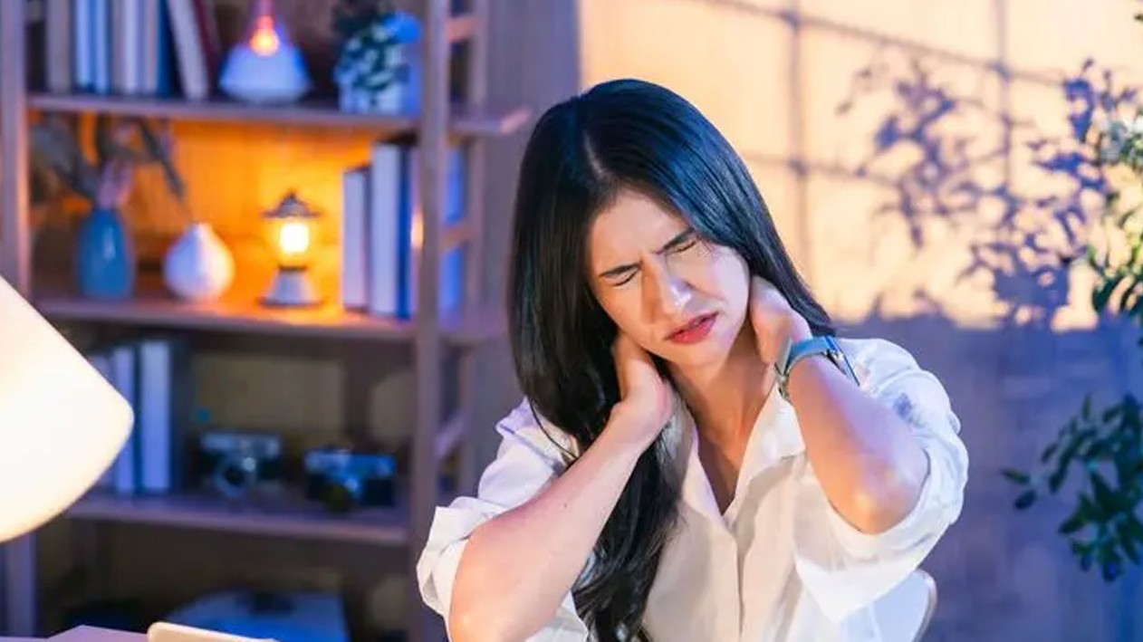 মাথা, চোখ ও ঘাড়ে ব্যথা—কোন সমস্যার লক্ষণ