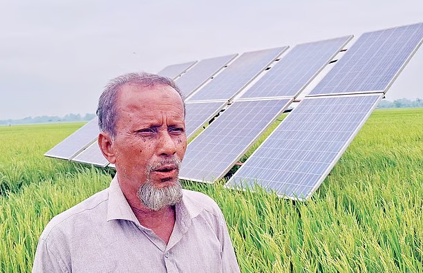 তেলের সংকট ও লোডশেডিংয়ের চাপ কমাচ্ছে ভ্রাম্যমাণ সৌর সেচযন্ত্র