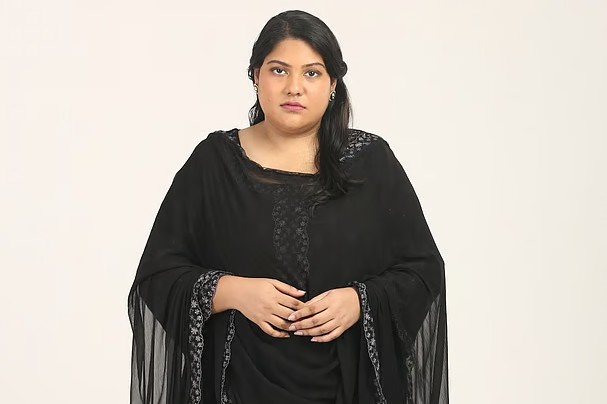 চেন্নাইয়ে দুই ভাইয়ের রক্ত পরীক্ষা সম্পন্ন, একজন হবেন কারিনার লিভার ডোনার