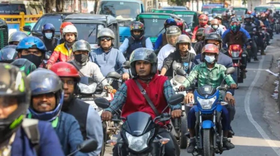 নতুন পদ্ধতিতে মোটরসাইকেল মালিকদের অগ্রিম আয়কর জমা দিতে হবে
