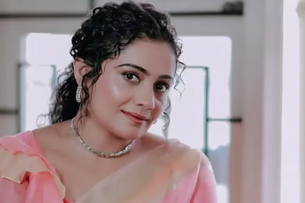 ১৭ বছরে তিনটি বিবাহের কারণে আমার সারাজীবনের সুখ নষ্ট হয়ে গেছে।