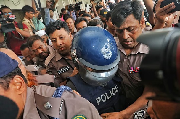 মাত্র ১৯ দিনে জোড়া মৃত্যুদণ্ড, আদালত পর্যবেক্ষণে যা জানালেন
