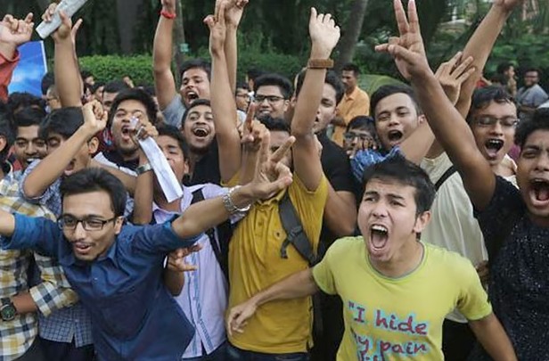 এসএসসির ফলাফলের ওপর নির্ভর করেই একাদশ শ্রেণিতে ভর্তি কার্যক্রম
