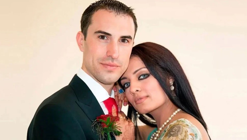 ‘আইনি খরচ না জুটলে বুয়ার কাজ করো’ সাবেক স্বামীর বিরুদ্ধে চাঞ্চল্যকর অভিযোগ অভিনেত্রীর